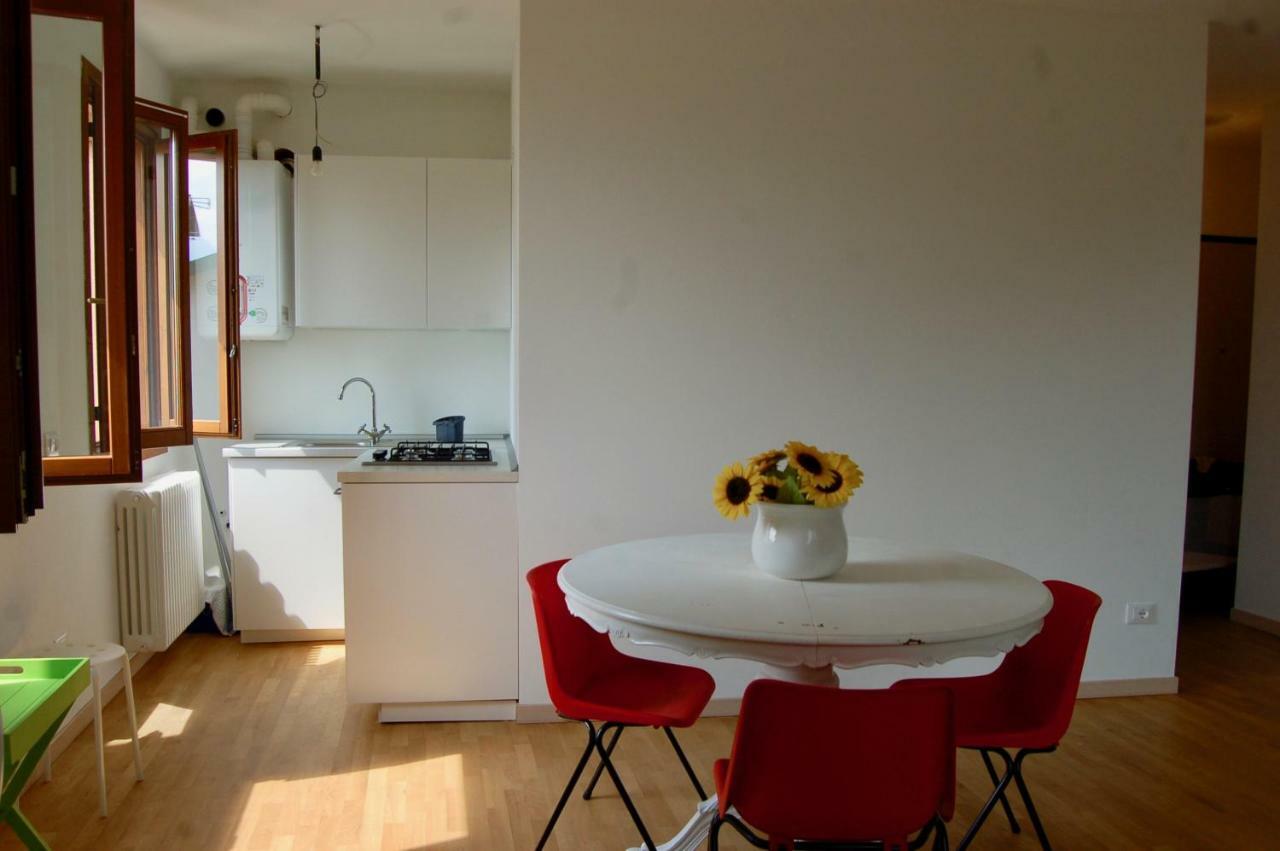 Appartement Casa Patrizia à Sueglio Extérieur photo